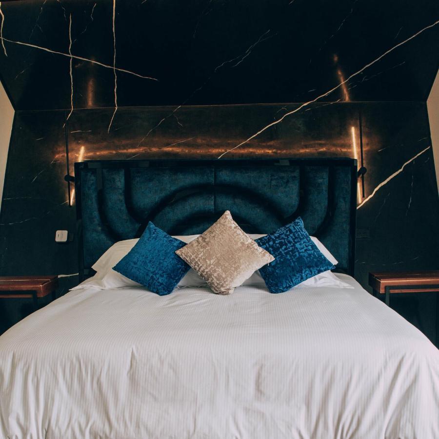 ריונגרו Oeroek Hotel מראה חיצוני תמונה